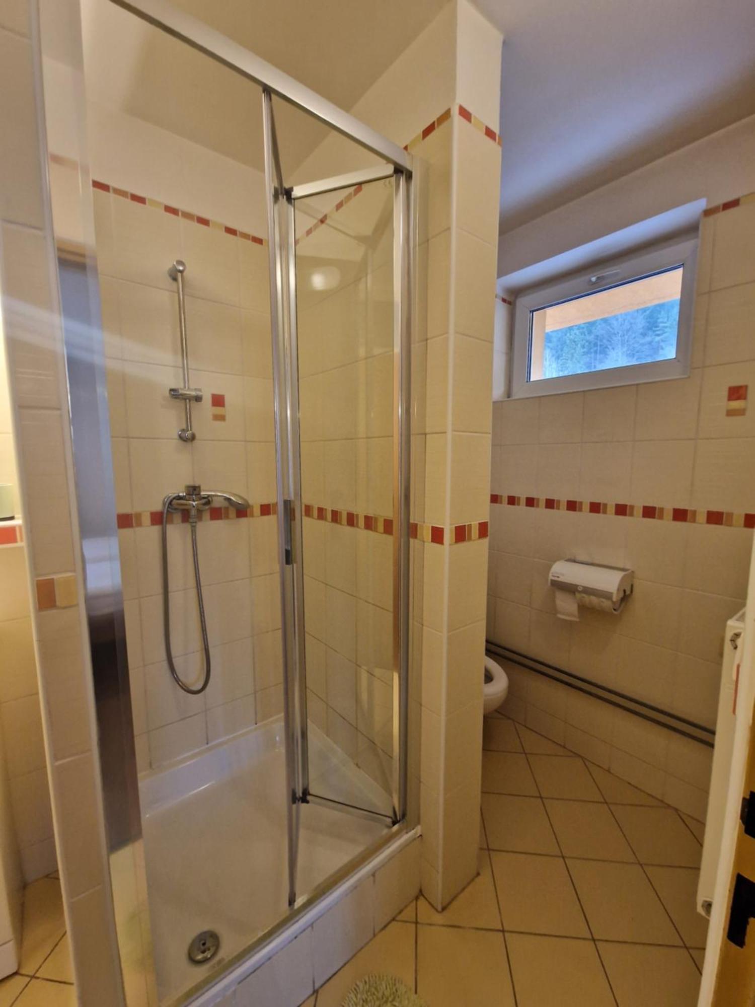Pri Piecke Penzion A Restauracia Staré Hory Quarto foto