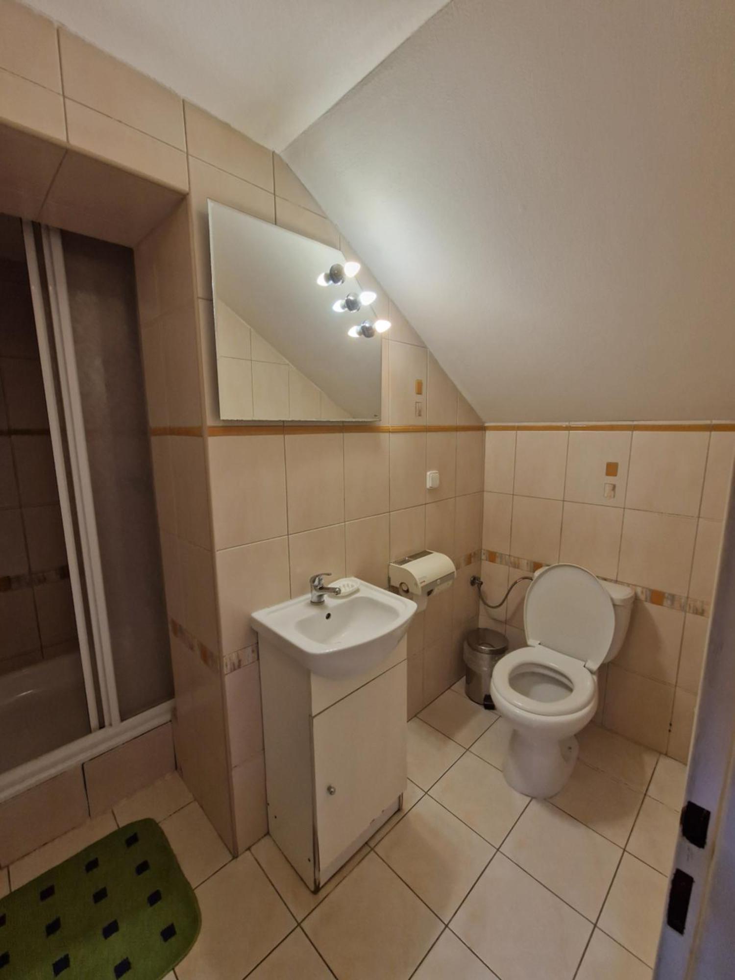Pri Piecke Penzion A Restauracia Staré Hory Quarto foto
